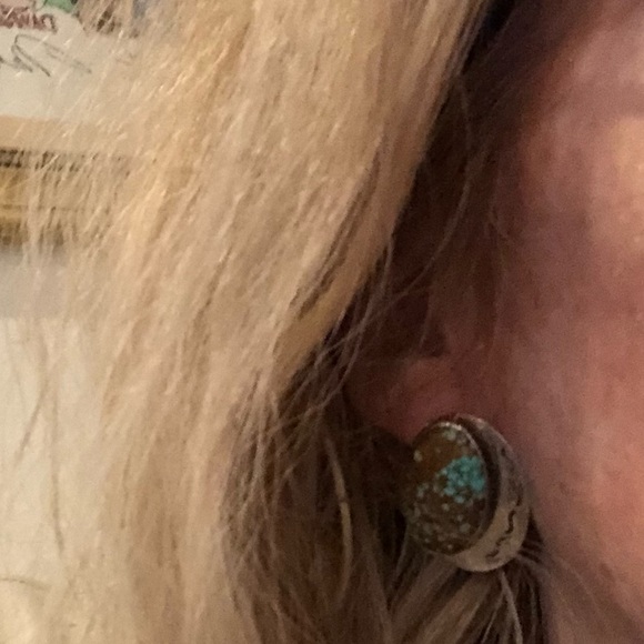 Gorgeous vintage sterling and turquoise earrings - Picture 5 of 5